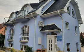 Laguna Apartmanhaz