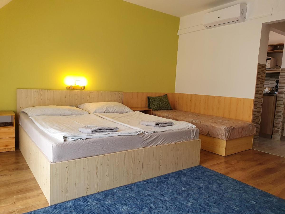 Laguna Apartmanhaz Hévíz Exterior foto